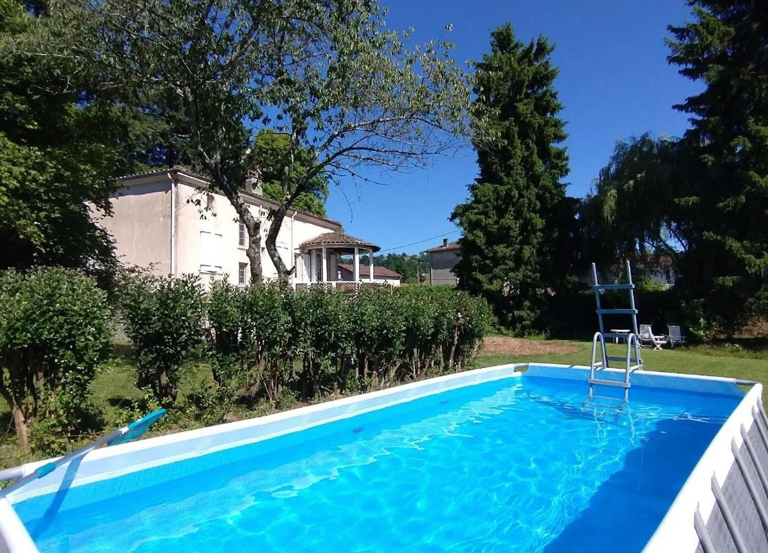 Skycircuitvilla - 4 Star Villa With 8 Bedrooms, Pool And 3000M2 Grounds Saint-Lizier